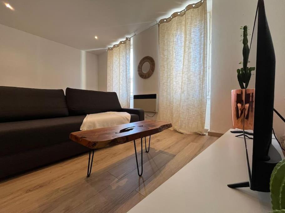 Appartement Proche Du Village Et De La Mer Leucate Εξωτερικό φωτογραφία